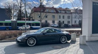 Porsche 911 carrera 4